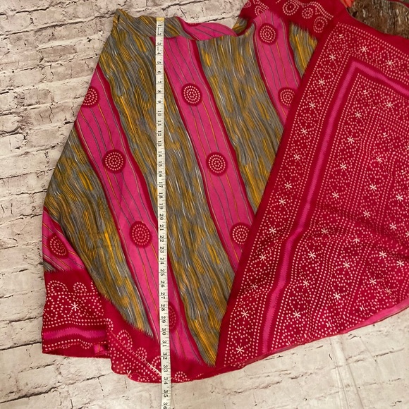 NWOT Iris impressions multiple colors Floral wrap Skirt - Picture 3 of 8